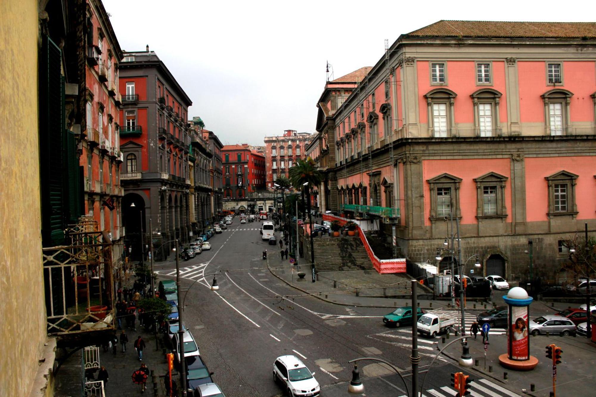 Bed and Breakfast Al 68 Di Piazza Cavour Neapol Exteriér fotografie