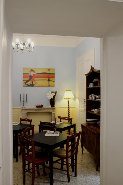 Bed and Breakfast Al 68 Di Piazza Cavour Neapol Exteriér fotografie