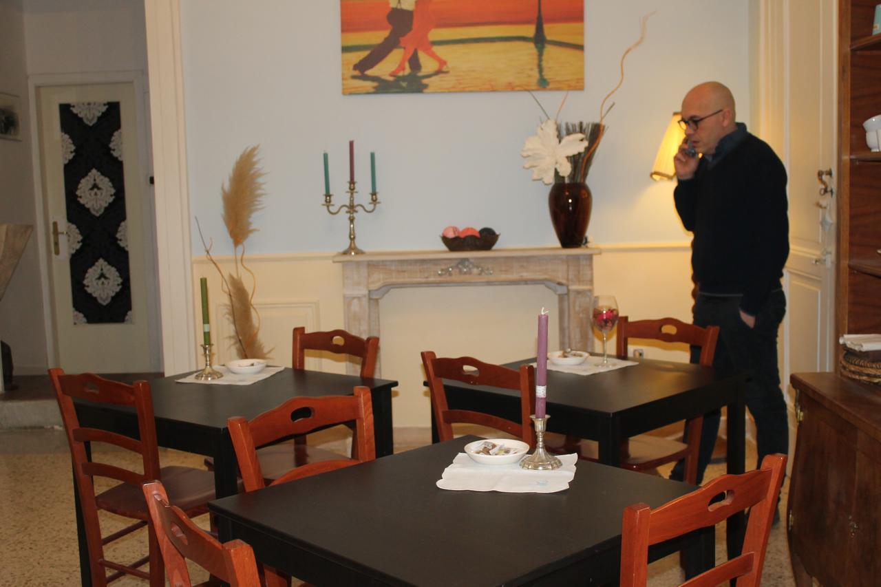 Bed and Breakfast Al 68 Di Piazza Cavour Neapol Exteriér fotografie